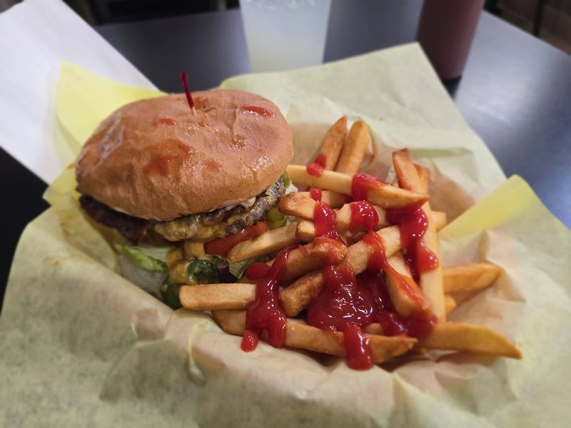 Lula's - Neighborhood Grill food